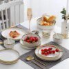 Assiettes en porcelaine blanche, Service de table