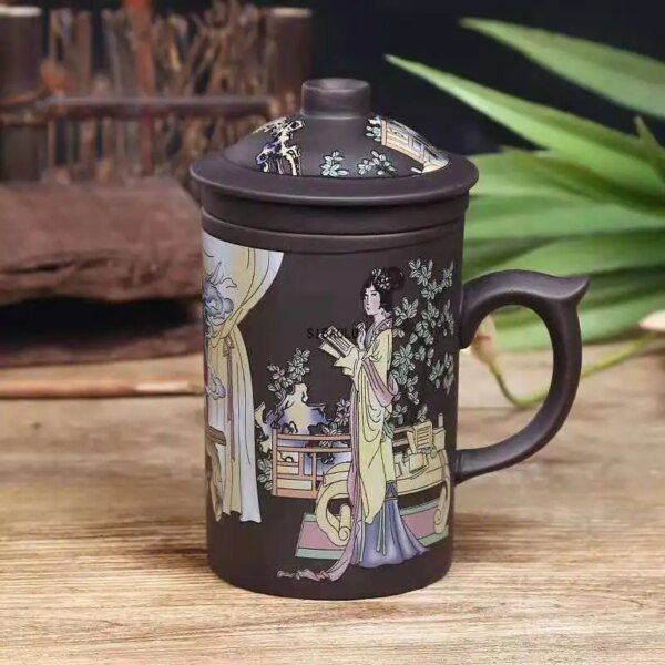 Tasse à Thé Yixing en Argile Violette – Dragon / Beauty, Fait Main avec Infuseur