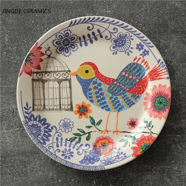 Assiette en céramique créative