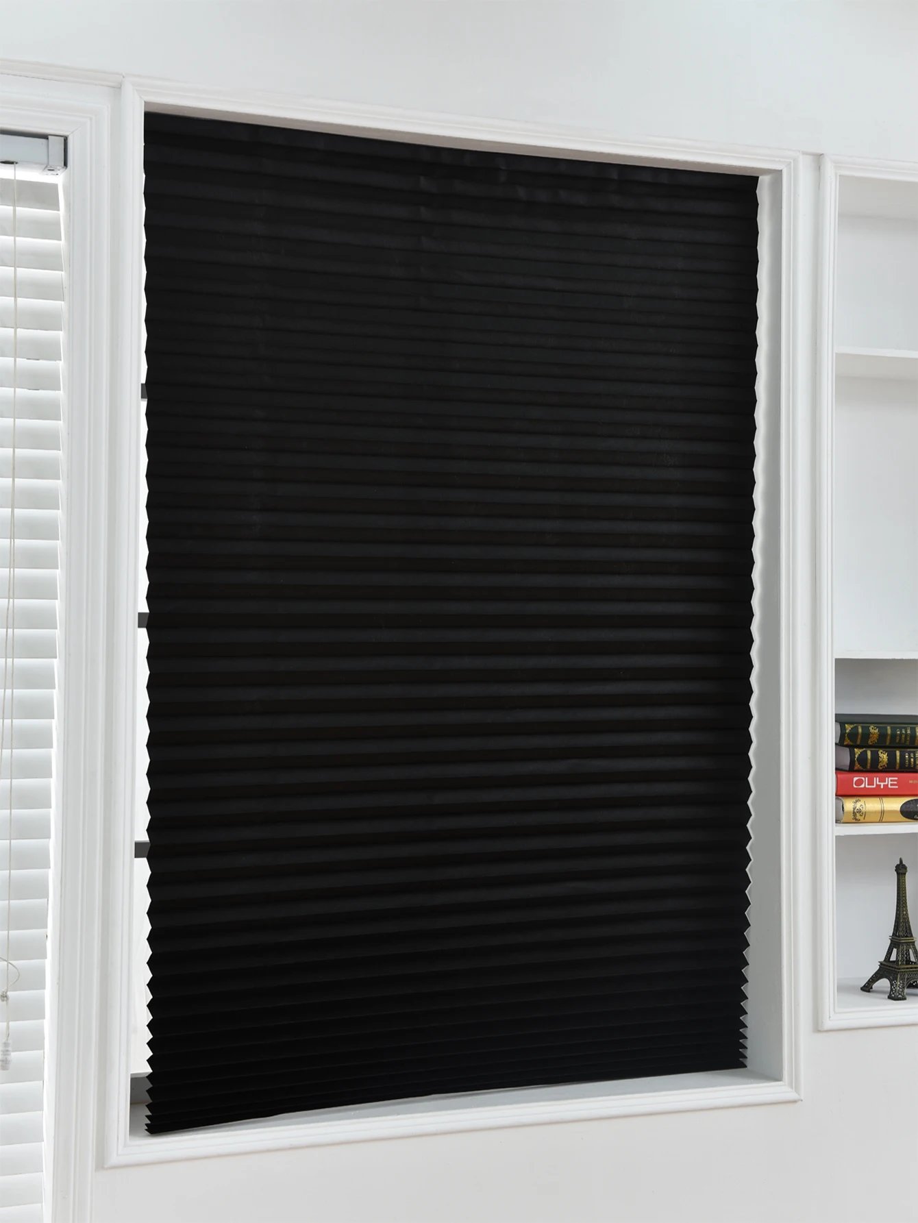 Blinds Black