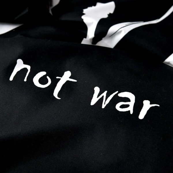 63737-90ff8d.jpg Parure de lit imprimée brossée