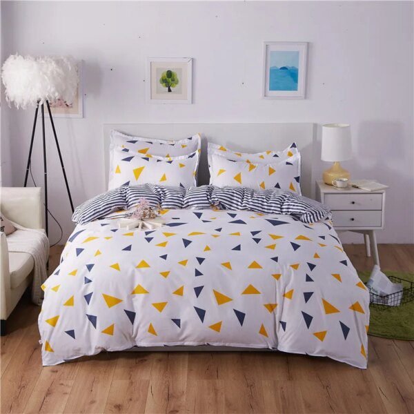 68139-6e256f.jpg Housse de Couette Imprimée + 2 Taies d’Oreiller – Ensemble Literie Simple