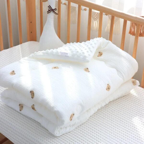 Couette Bébé Mousseline Épaisse – Broderie Ours