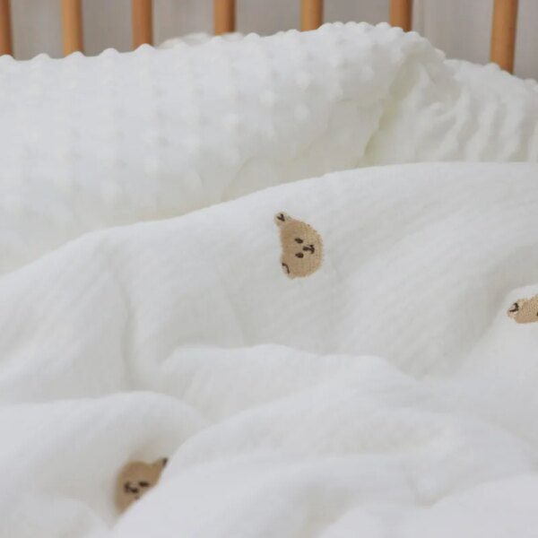 Couette Bébé Mousseline Épaisse – Broderie Ours
