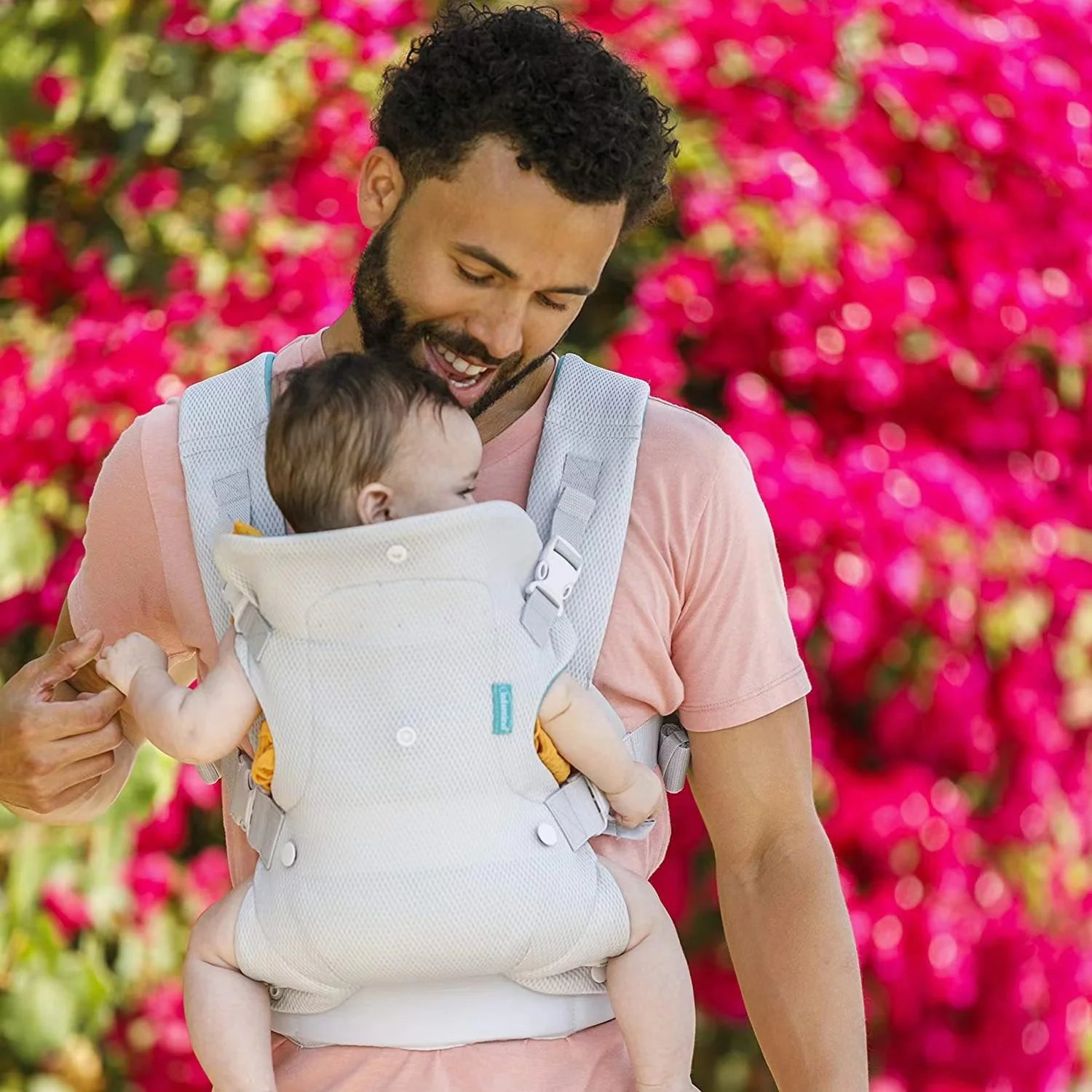 Porte bébé : que regarder avant d'acheter pour une maison plus pratique ? - Porte bébé