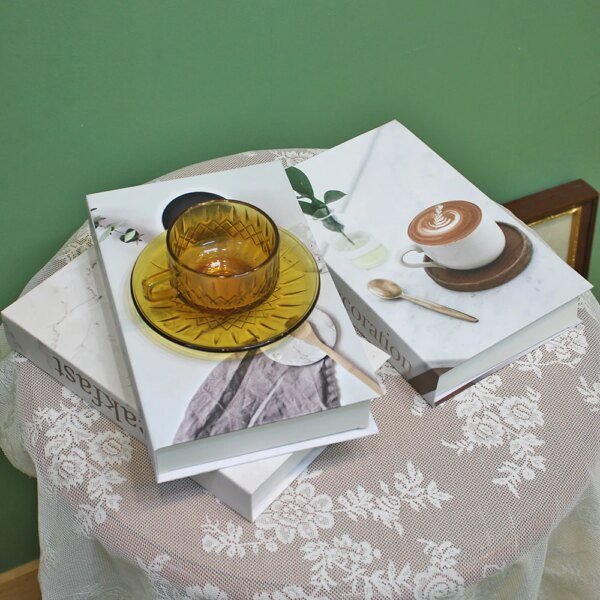 Faux livre deco nettoyage de table basse, accessoires de photographie