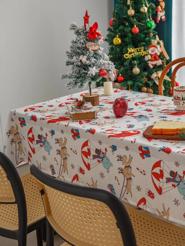 83003-78fb9c.jpg Nappe de Noël lavable pour fête – Rouge décor de Noël