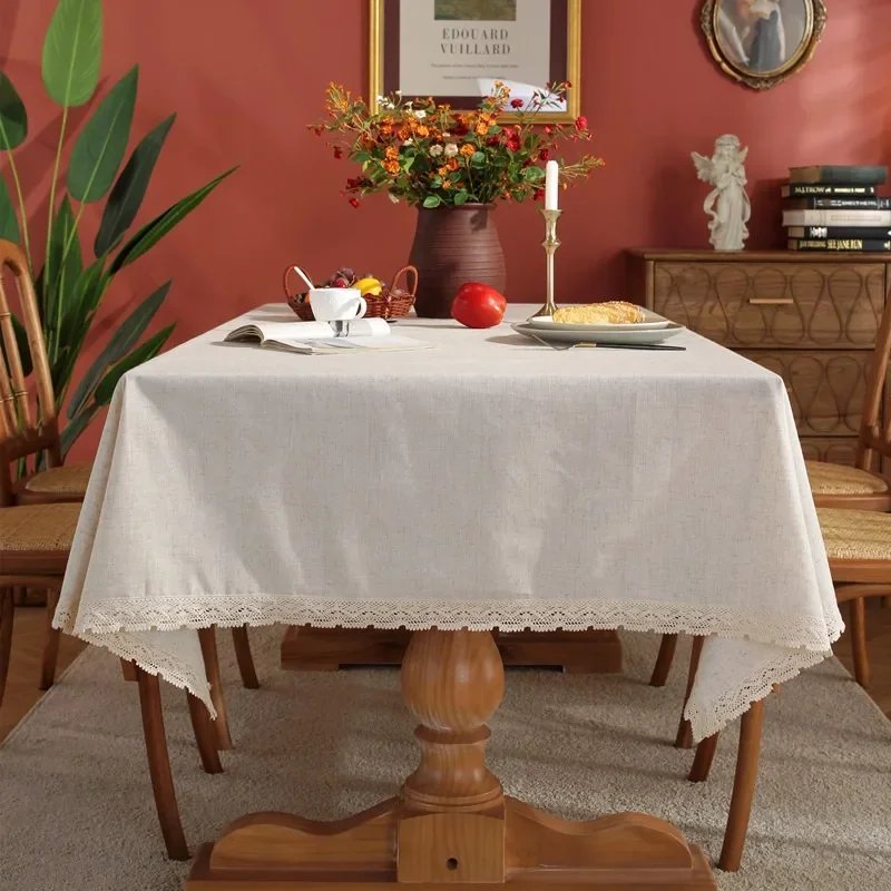 Nappe en Lin et Polyester avec Pompons – Élégance - Nappe de table chez home20.fr